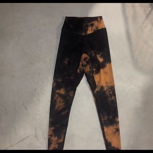 Balance athletica cloud legging “dust devil” size XS